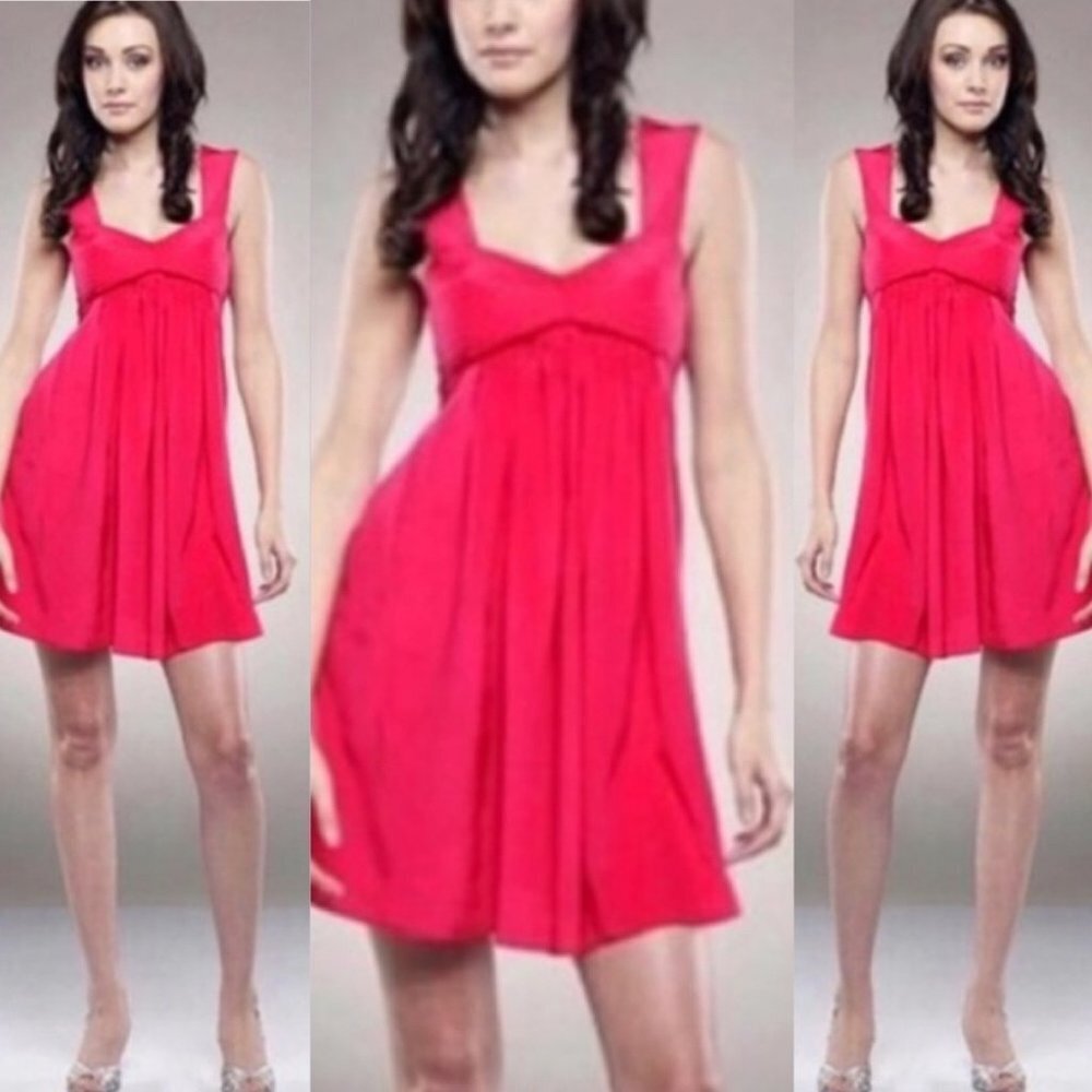 Revolve Black Halo 100% Silk Babydoll Dress‎ Fuchsia Pink Mini Sweetheart Neck M